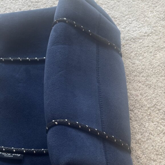 Willow Bay Australia Velvet Bag – Dark Blue, Stylish and Elegant - Picture 5 of 6